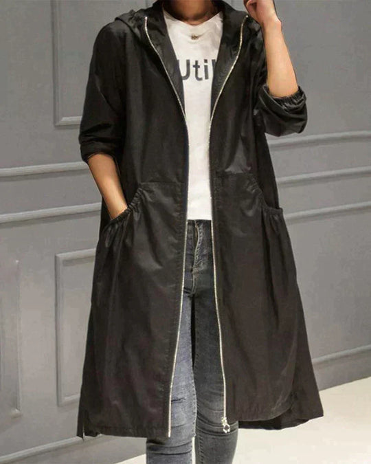 Medium-length raincoat - With zipper & front pockets