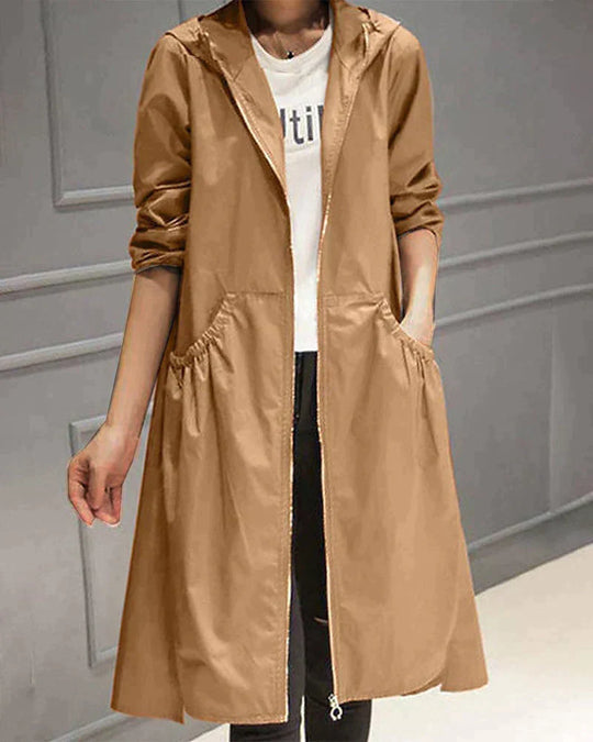 Medium-length raincoat - With zipper & front pockets